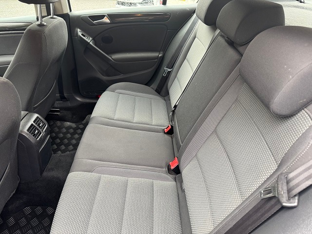 Used Volkswagen Golf 2011 for sale - 77915388: Photo 9