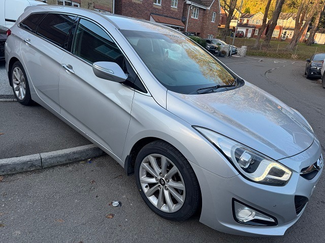 Used Hyundai i40 2012 for sale - 76651299: Photo 1