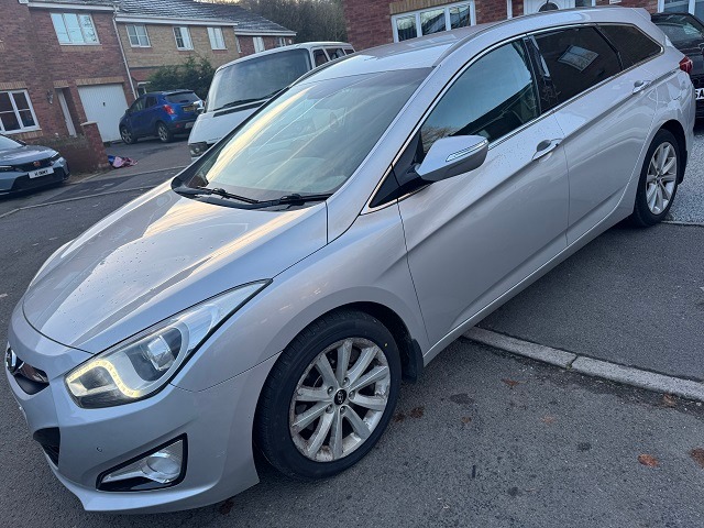 Used Hyundai i40 2012 for sale - 76651299: Photo 3
