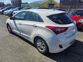 Used Hyundai i30 2012 for sale - 79746747: Photo