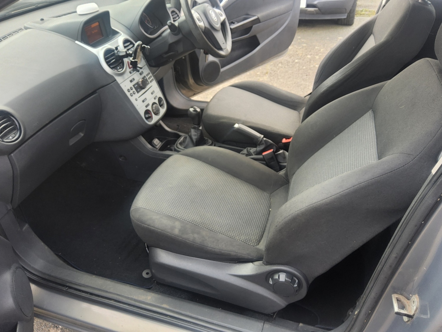 Used Vauxhall Corsa 2011 for sale - 78092934: Photo 14