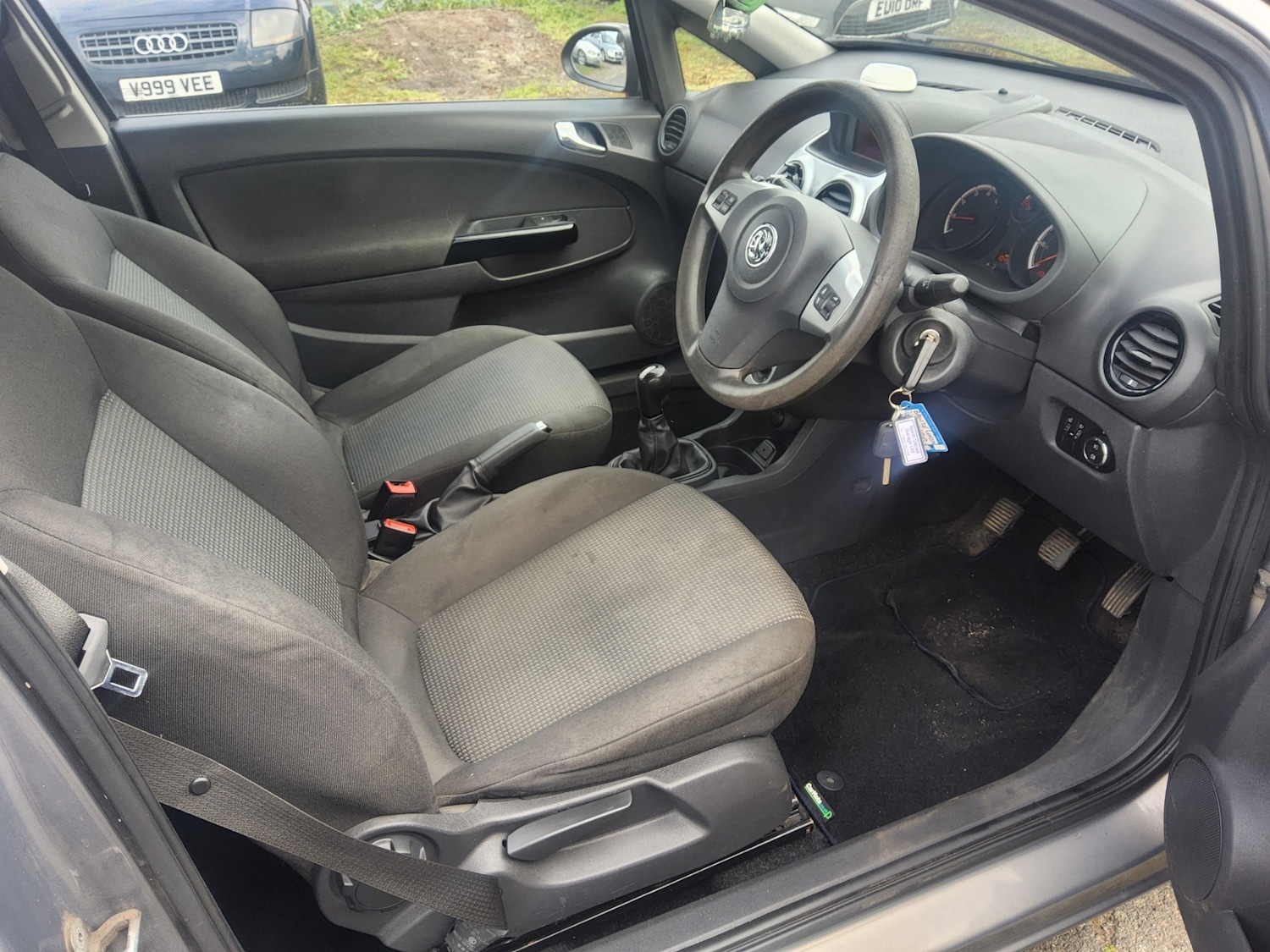 Used Vauxhall Corsa 2011 for sale - 78092934: Photo 9