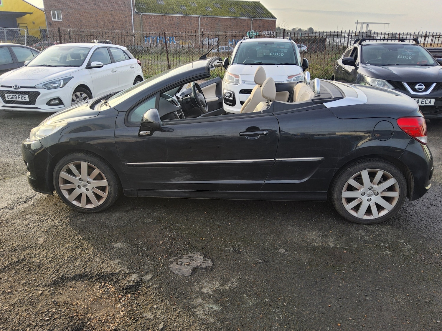 Used Peugeot 207 2010 for sale - 77024336: Photo 10