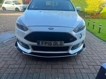 Used Ford Focus 2015 for sale - 75373689: Photo