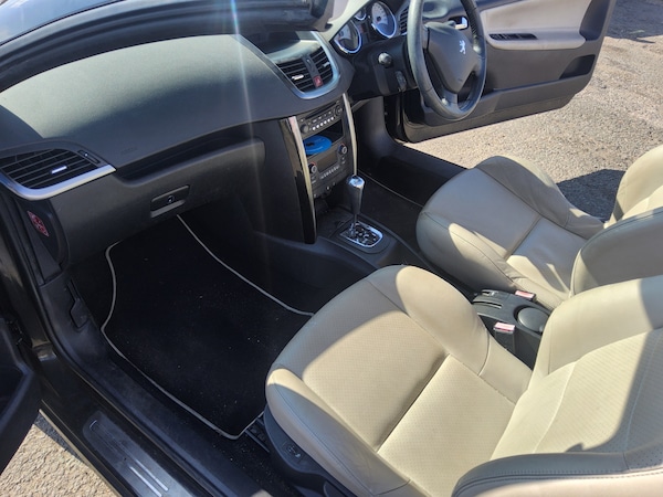 Used Peugeot 207 2010 for sale - 76006031: Photo 10