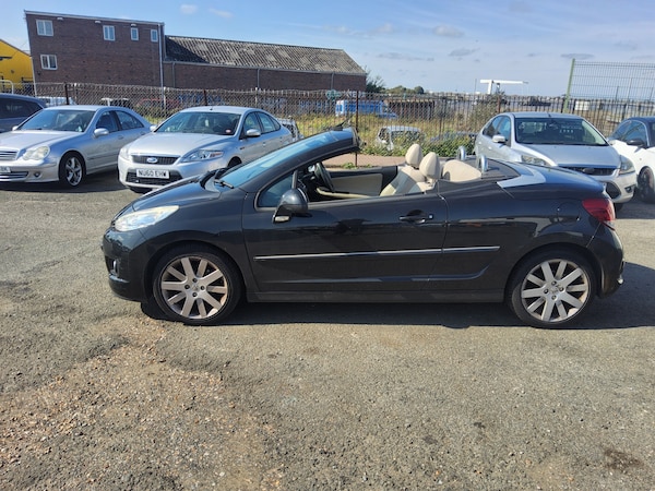 Used Peugeot 207 2010 for sale - 76006031: Photo 4
