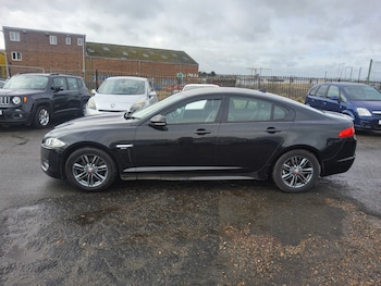 Used Jaguar XF 2014 for sale - 77272625: Photo