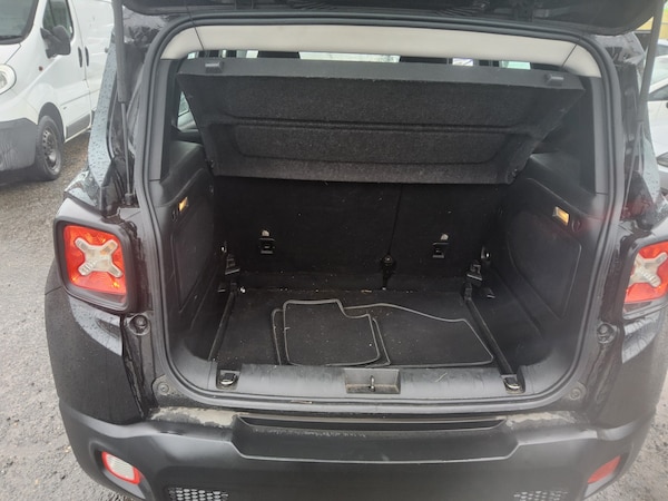 Used Jeep Renegade 2015 for sale - 74780954: Photo 11