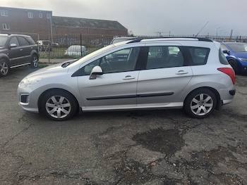 Used Peugeot 308 2013 for sale - 76263065: Photo 4