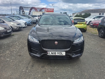 Used Jaguar F-Pace 2018 for sale - 79456333: Photo