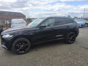 Used Jaguar F-Pace 2018 for sale - 79456333: Photo