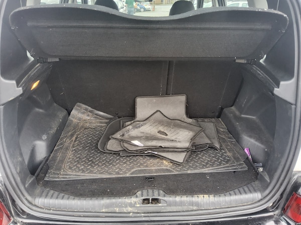 Used Citroen C3 Picasso 2016 for sale - 73802919: Photo 12