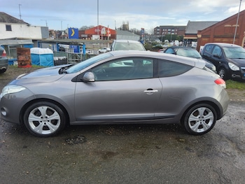 Used Renault Megane 2012 for sale - 77475059: Photo