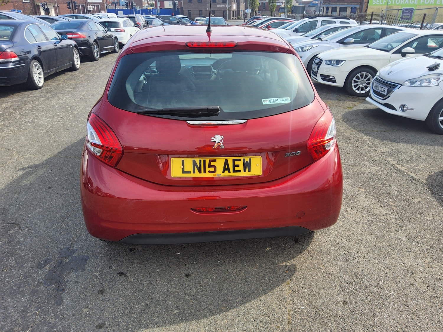 Used Peugeot 208 2015 for sale - 77272672: Photo 6