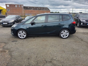 Used Vauxhall Zafira 2018 for sale - 78895936: Photo