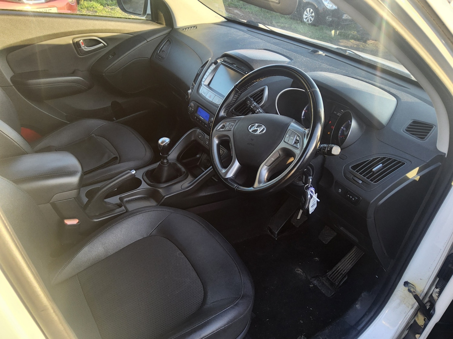 Used Hyundai Ix35 2015 for sale - 76931496: Photo 9