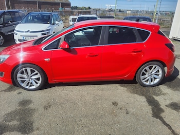 Used Vauxhall Astra 2014 for sale - 77272612: Photo