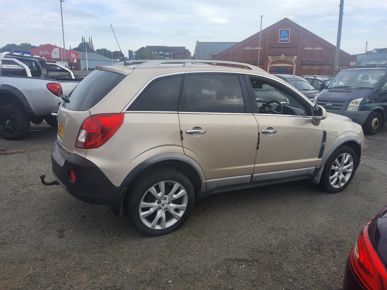 Used Vauxhall Antara 2012 for sale - 77272615: Photo 8