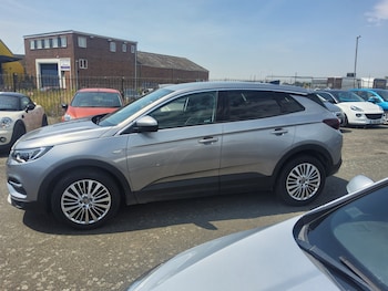 Used Vauxhall Grandland X 2018 for sale - 79020952: Photo