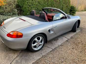 1999 (T) - 2.5 2dr