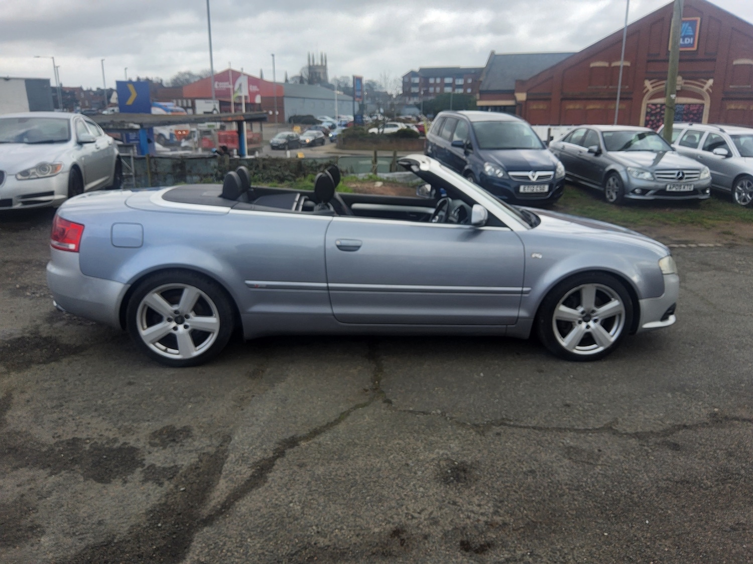 Used Audi A4 2006 for sale - 77813404: Photo 8