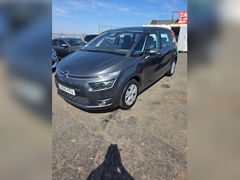Used Citroen Grand C4 Picasso 2014 for sale - 79404395: Photo