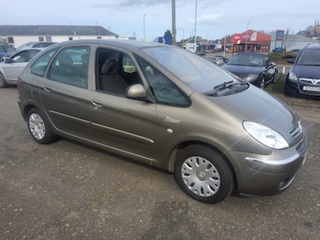 Used Citroen Xsara Picasso 2010 for sale - 78198872: Photo