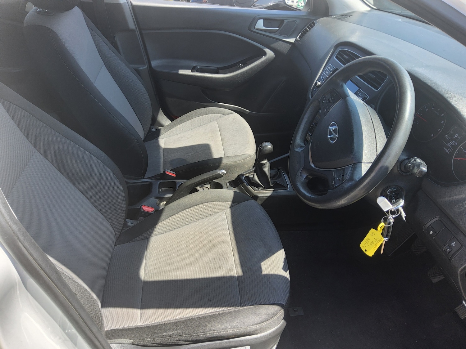 Used Hyundai i20 2019 for sale - 77272618: Photo 10