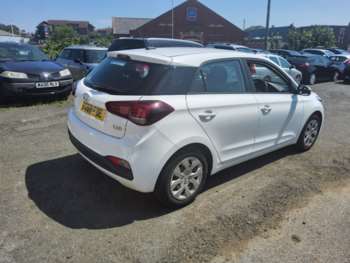 Used Hyundai i20 2019 for sale - 71683913: Photo