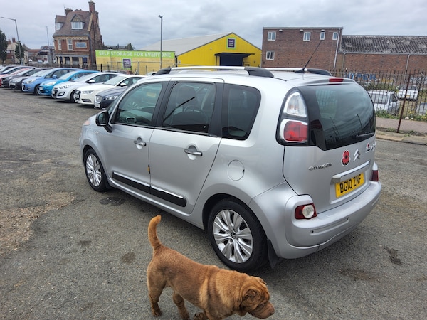 Used Citroen C3 Picasso 2010 for sale - 75616291: Photo 5