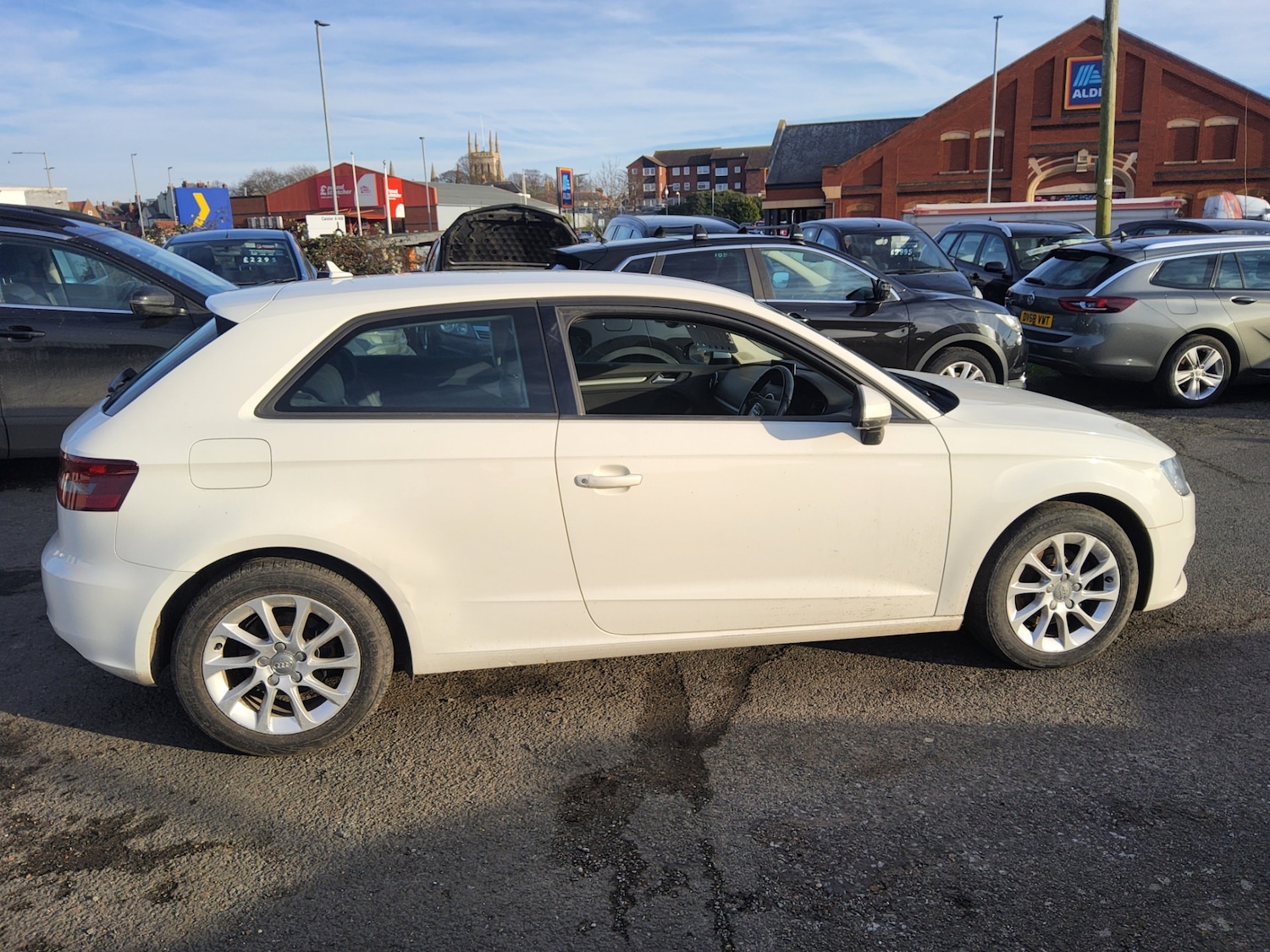 Used Audi A3 2013 for sale - 77273987: Photo 8