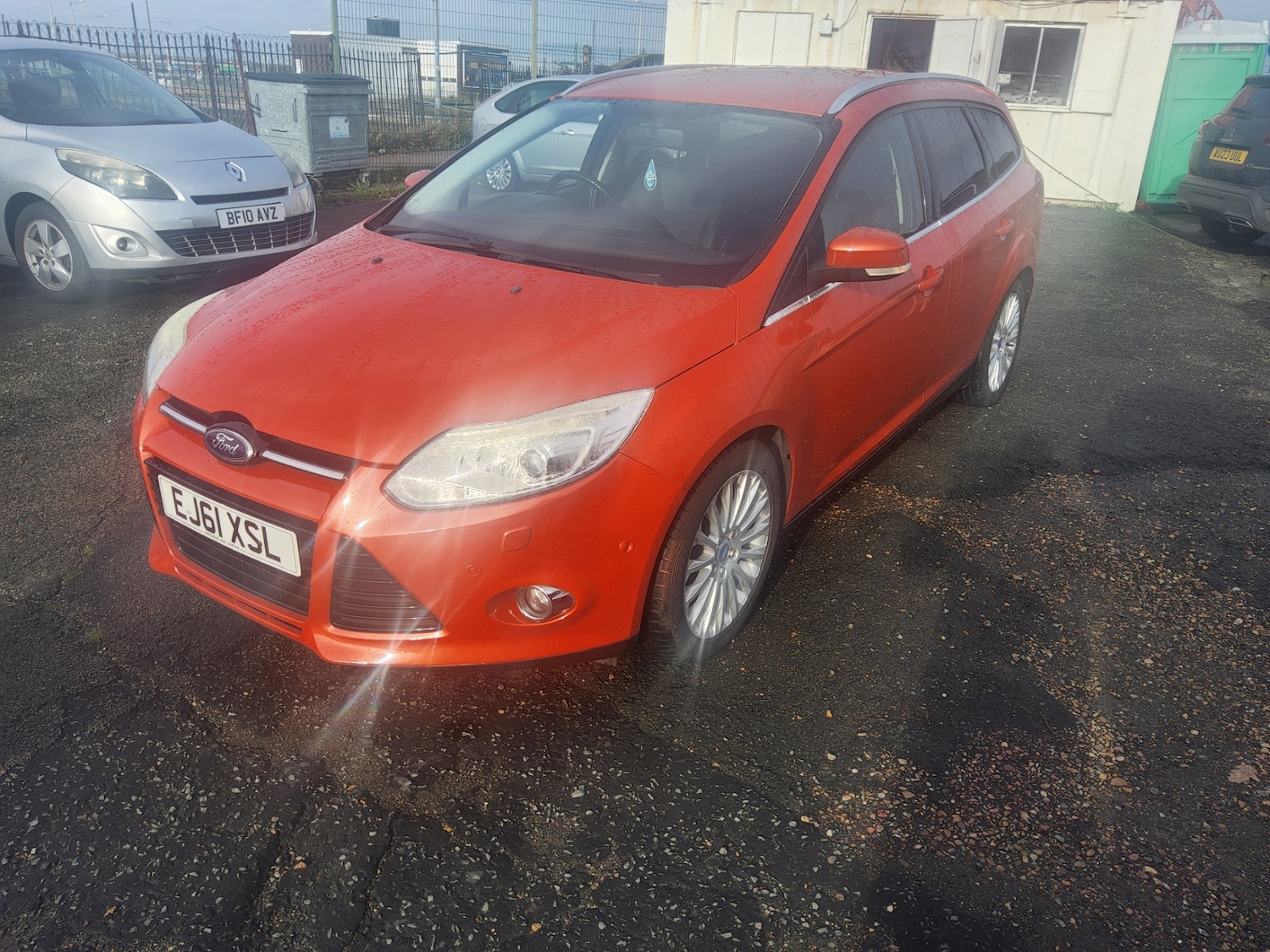 Used Ford Focus 2011 for sale - 76541510: Photo 3