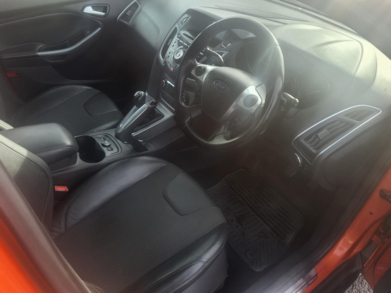 Used Ford Focus 2011 for sale - 76541510: Photo 9