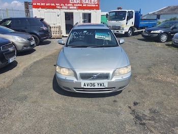 Used Volvo V70 2006 for sale - 77272630: Photo