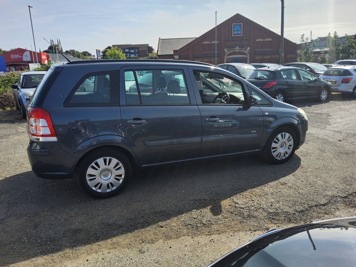 Used Vauxhall Zafira 2009 for sale - 77298292: Photo 8