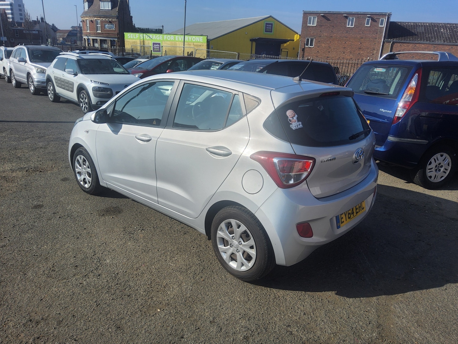 Used Hyundai i10 2014 for sale - 77272609: Photo 5