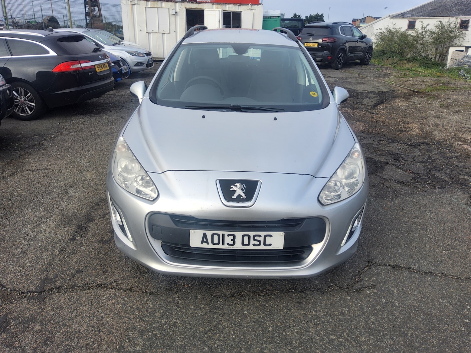 Used Peugeot 308 2013 for sale - 77271914: Photo 2
