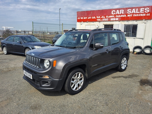 Used Jeep Renegade 2016 for sale - 75556395: Photo 3