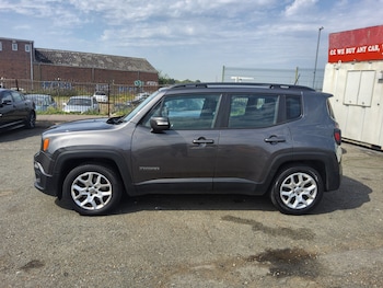 Used Jeep Renegade 2016 for sale - 75556395: Photo