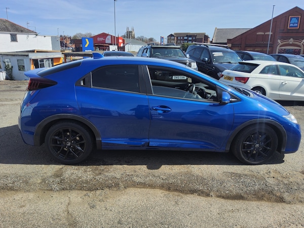 Used Honda Civic 2016 for sale - 74364933: Photo 8