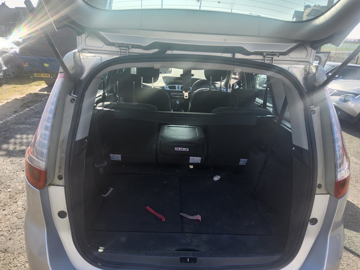 Used Renault Grand Scenic 2010 for sale - 77273469: Photo 11