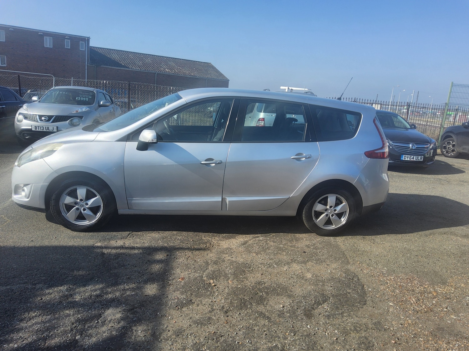 Used Renault Grand Scenic 2010 for sale - 77273469: Photo 4