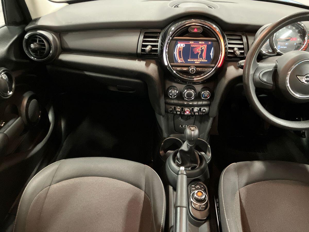 Used MINI Hatch 2017 for sale - 76913275: Photo 18