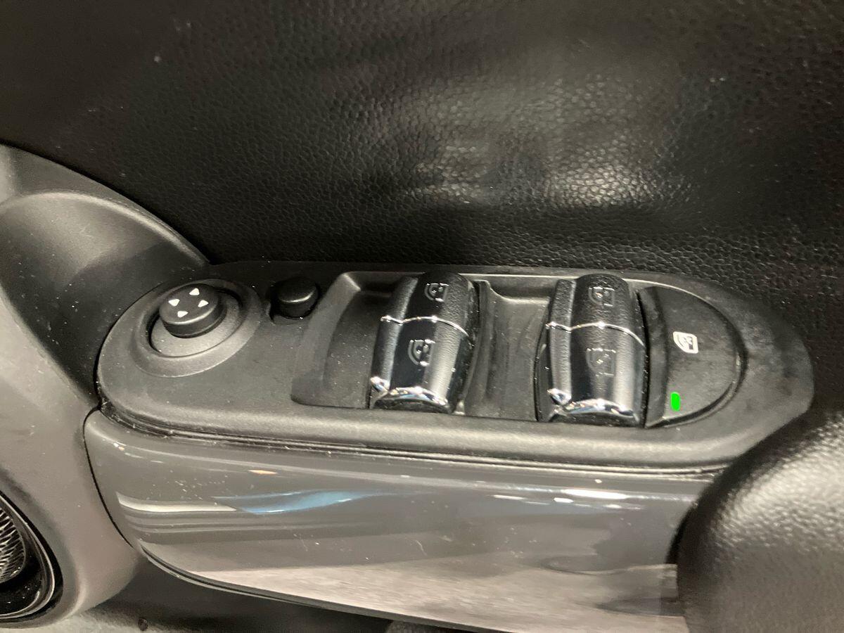 Used MINI Hatch 2017 for sale - 76913275: Photo 21