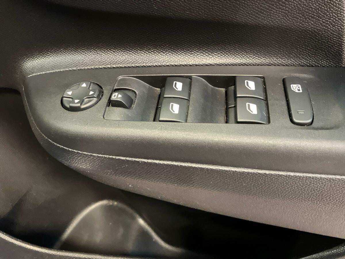 Used Vauxhall Corsa 2022 for sale - 76825086: Photo 21