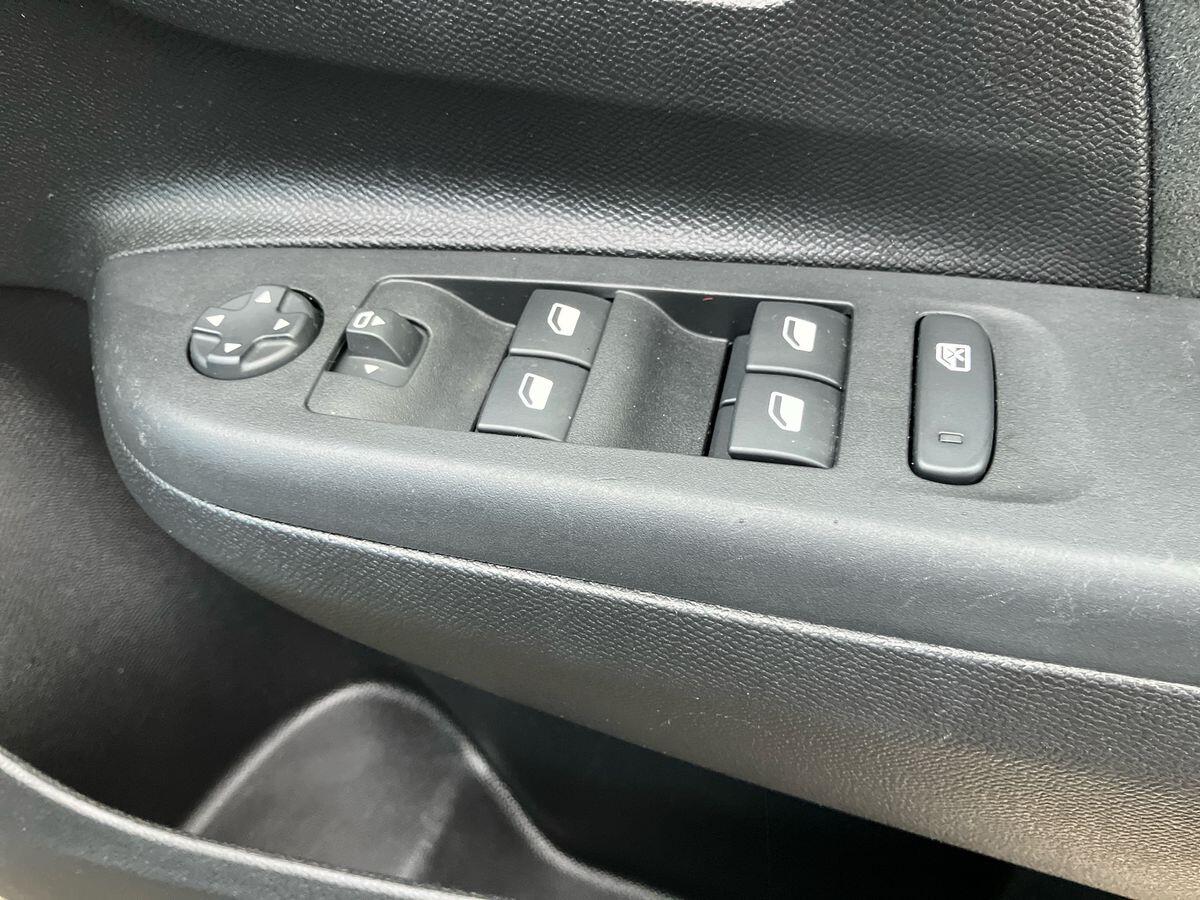 Used Vauxhall Corsa 2025 for sale - 76952388: Photo 21