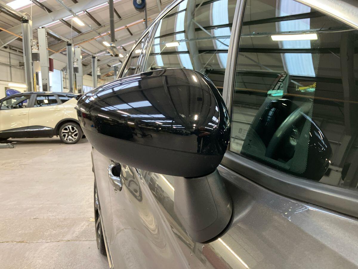 Used Vauxhall Crossland 2022 for sale - 77143518: Photo 31