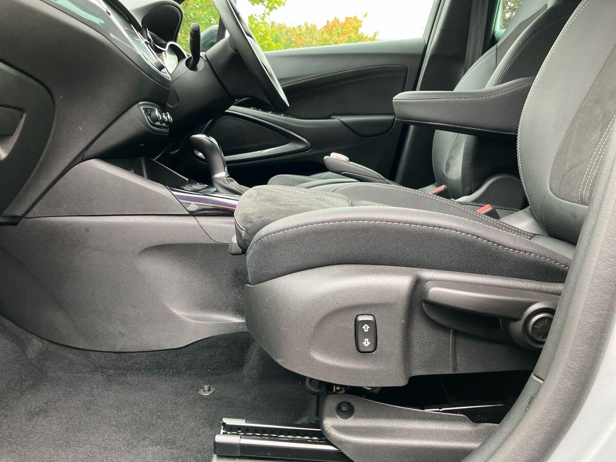 Used Vauxhall Crossland 2024 for sale - 76121348: Photo 43