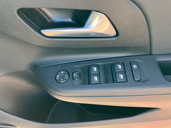 Used Vauxhall Corsa 2025 for sale - 76188944: Photo 21