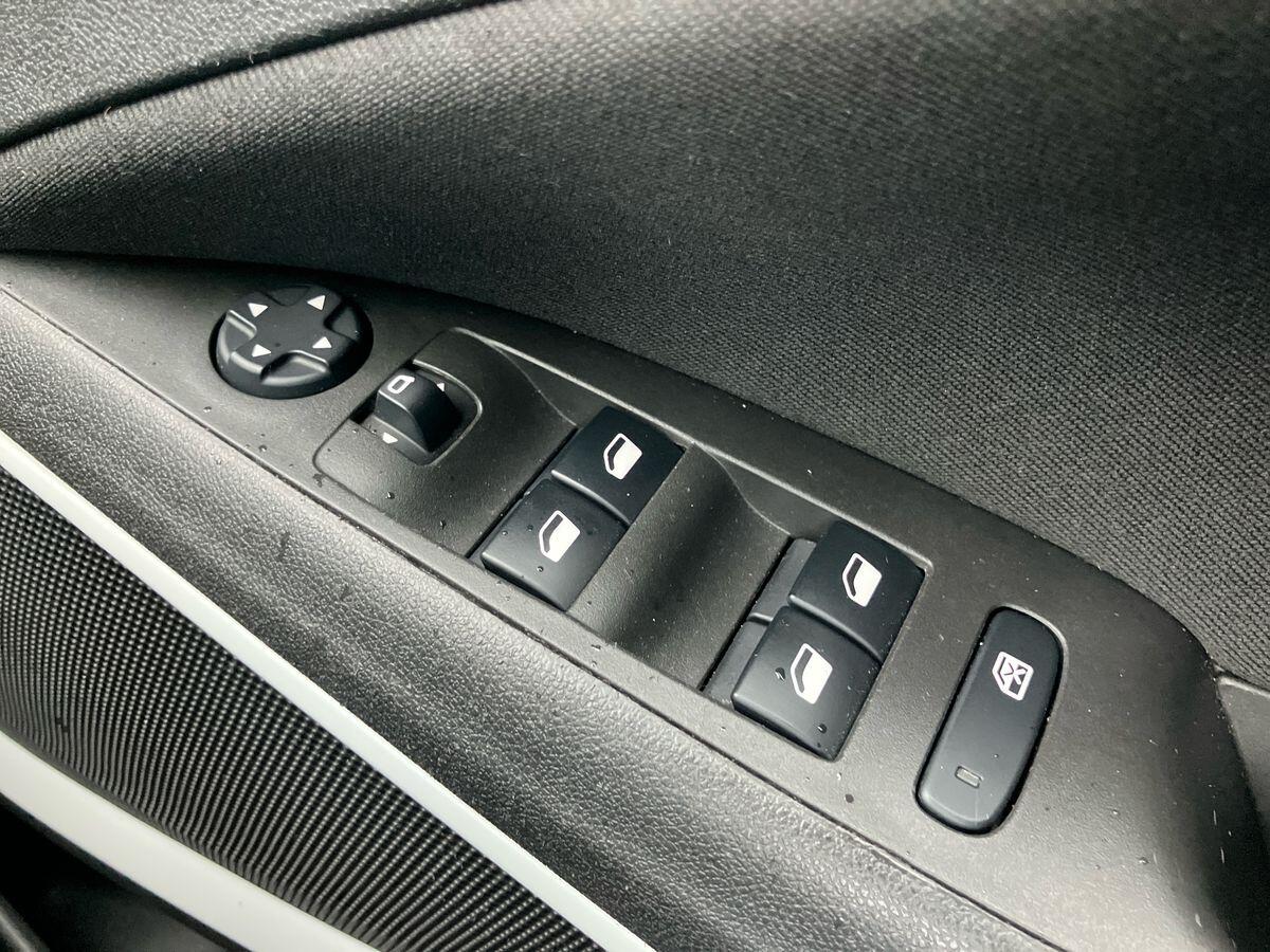 Used Vauxhall Crossland X for sale - 76538402: Photo 21